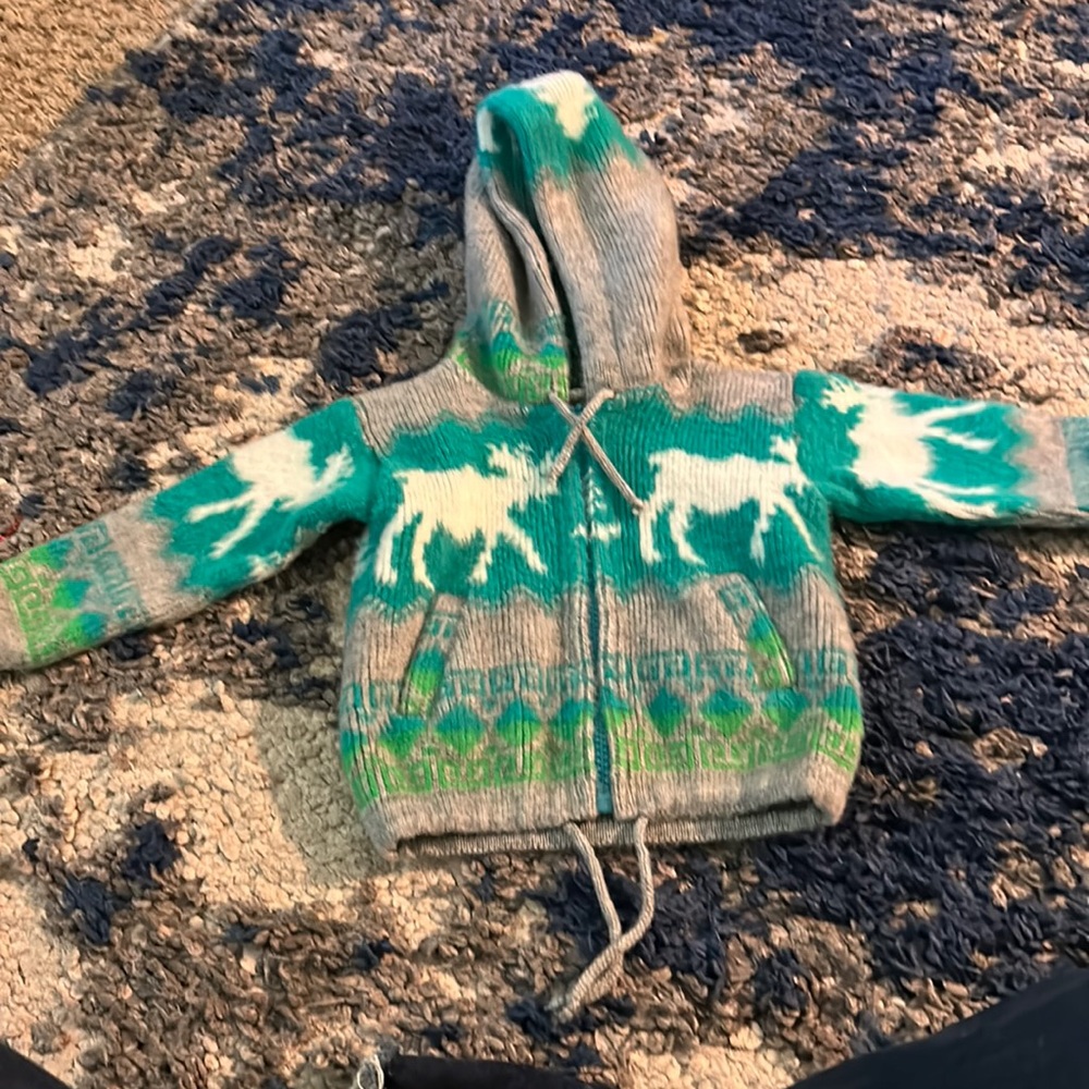 Wool baby sweater
